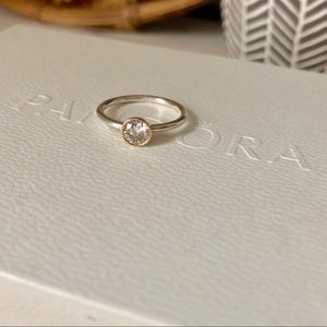 Pandora ring, PETITE CIRCLE RING